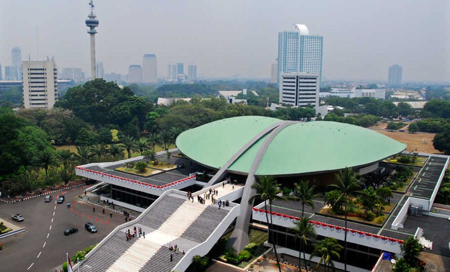 Heboh DPR Anggarkan 48,7 Miliar untuk Ganti Gorden